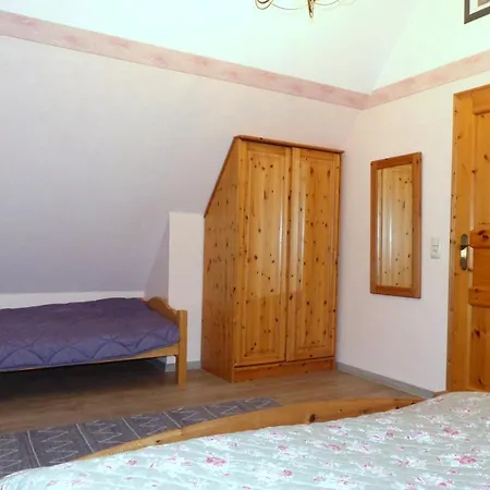 Osterhuus - Gemuetlich, Familienfreundlich, Wallbox, Wlan, 3-sterne, Im Zentrum Von Neßmersiel