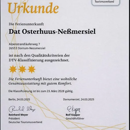 Osterhuus - Gemuetlich, Familienfreundlich, Wallbox, Wlan, 3-sterne, Im Zentrum Von Casa vacanze