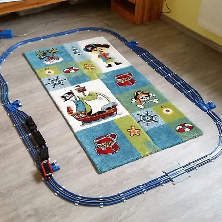 Osterhuus - Gemuetlich, Familienfreundlich, Wallbox, Wlan, 3-sterne, Im Zentrum Von *