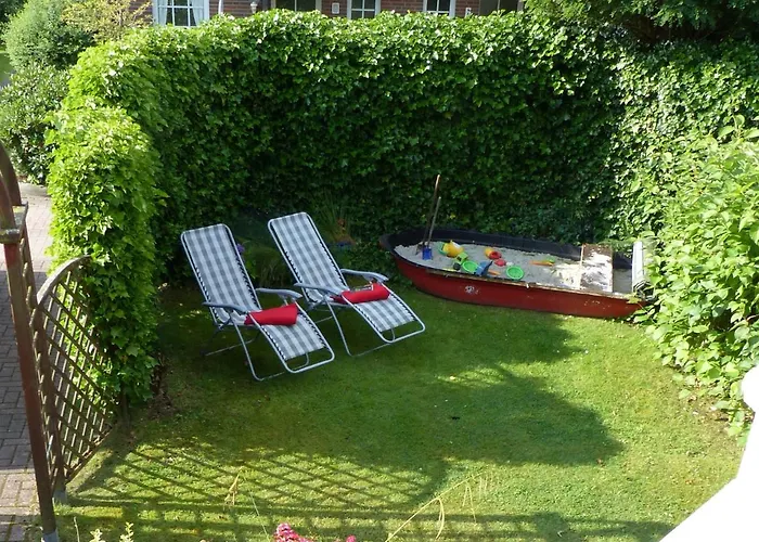 Osterhuus - Gemuetlich, Familienfreundlich, Wallbox, Wlan, 3-sterne, Im Zentrum Von Tatil Evi