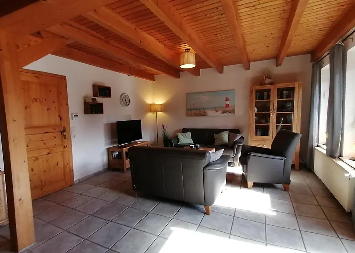 Tatil Evi Osterhuus - Gemuetlich, Familienfreundlich, Wallbox, Wlan, 3-sterne, Im Zentrum Von Neßmersiel